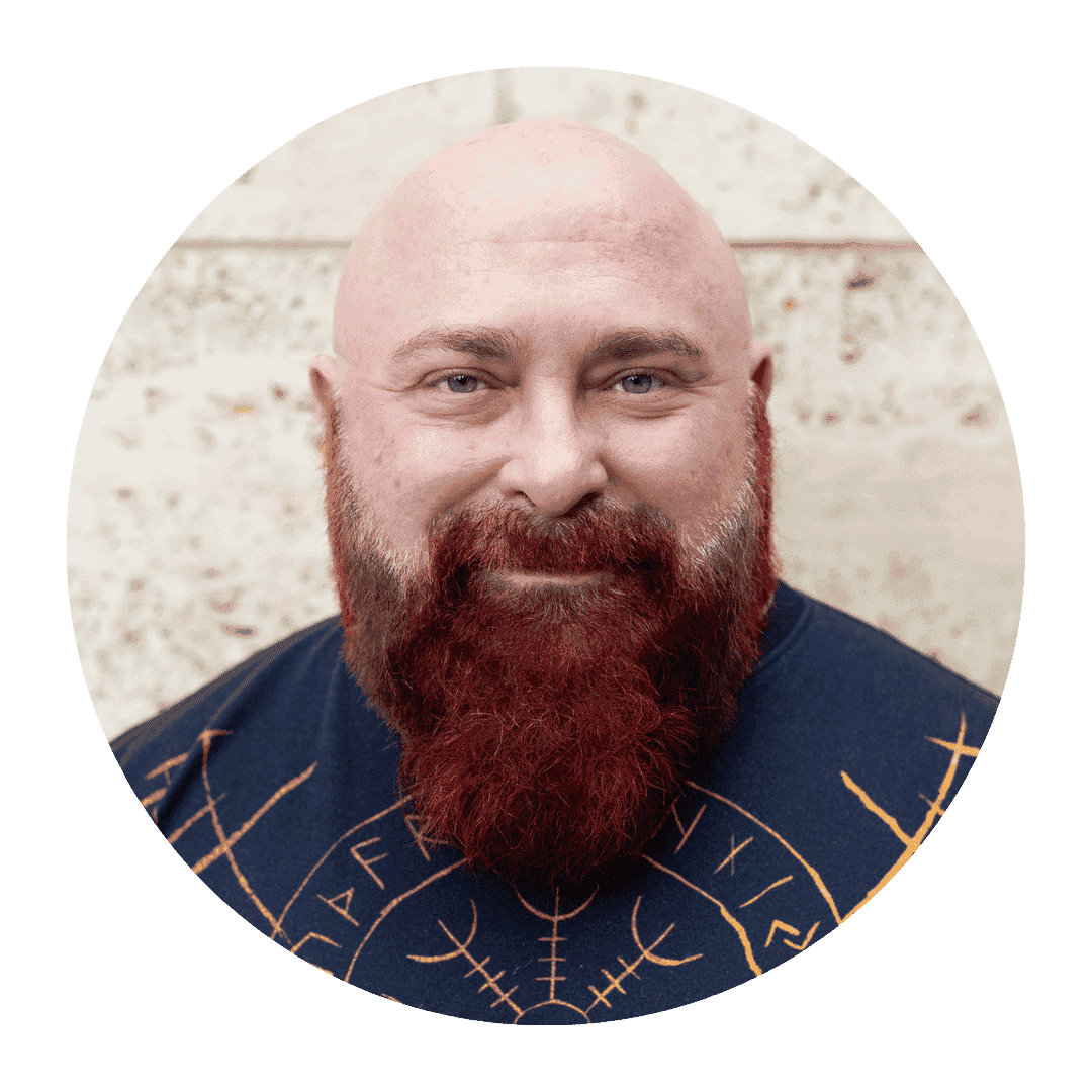 circle headshot for Dave Reed