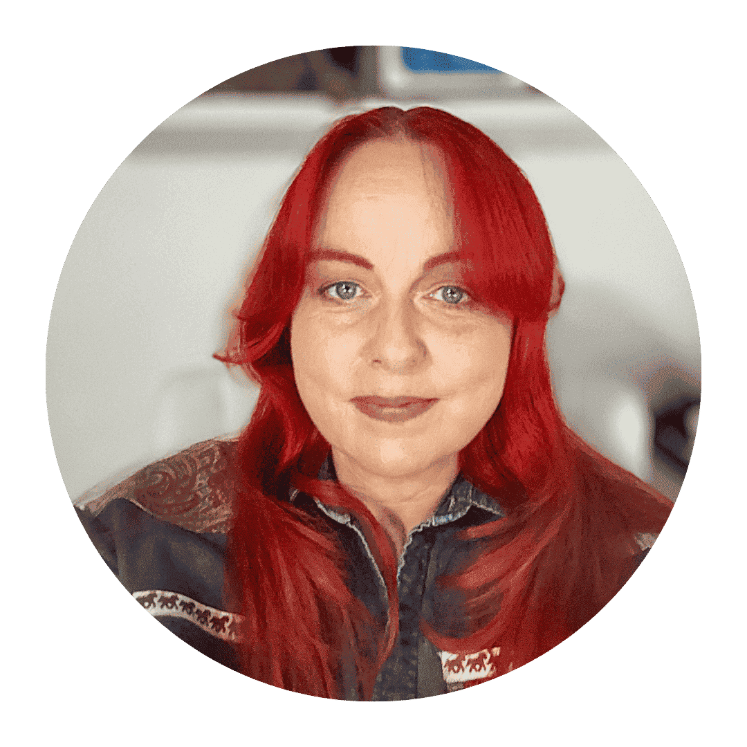 circle headshot for Christy Jordan-Fenton
